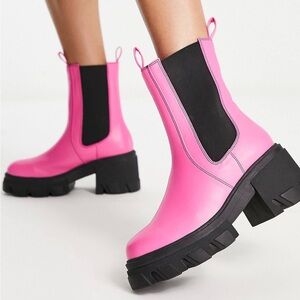 NWOT Daisy Street Chunky Ankle Boots